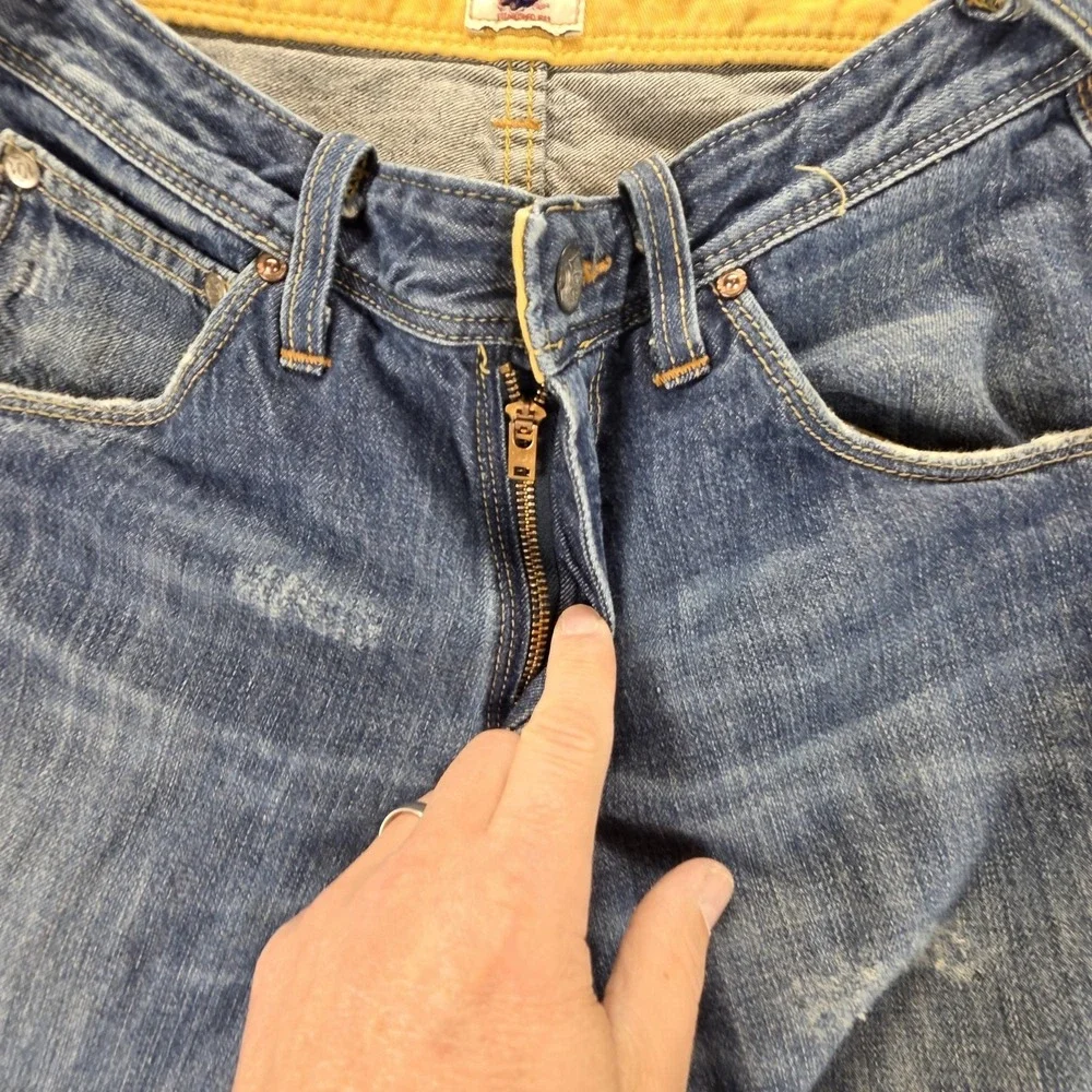 Lee brand product